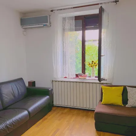 호스텔 Happy Cat Old Town *